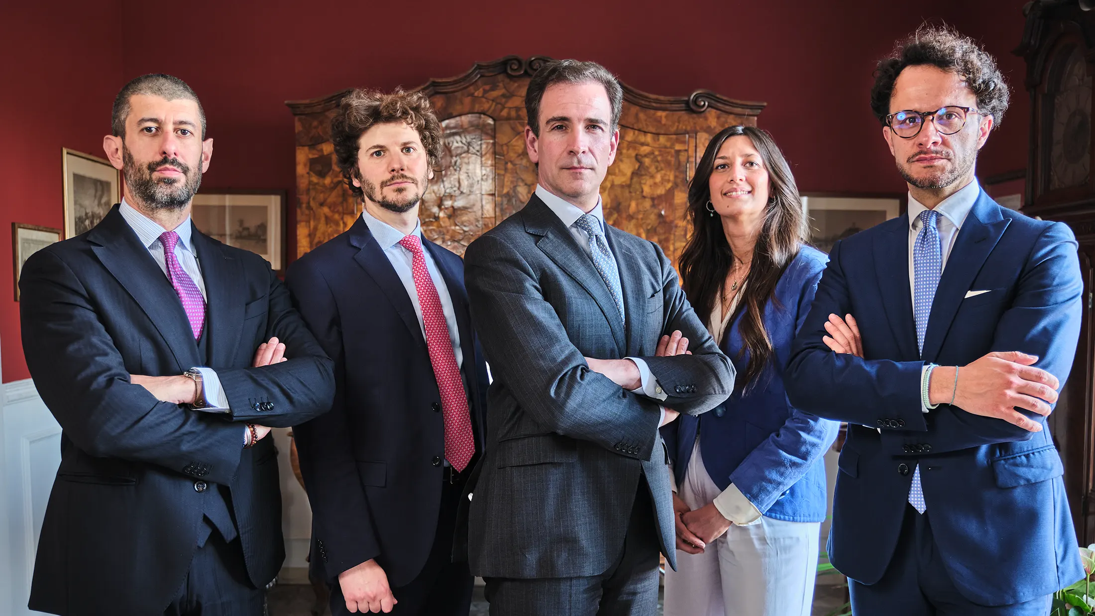Professional group photo of lawyers at Studio Legale Bigliardi, Pabis Ticci & Associati – team portrait inside law office